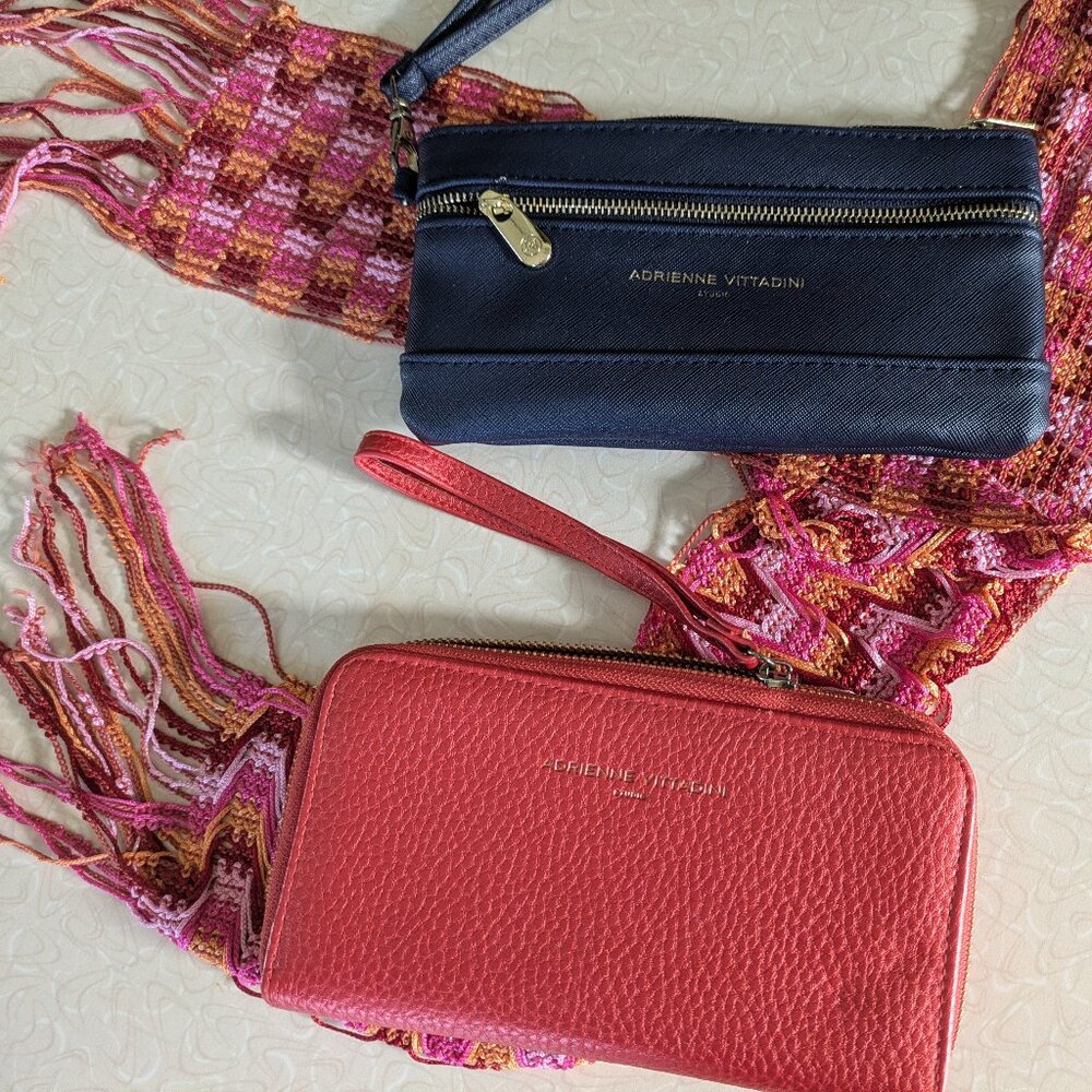 Adrienne Vittadini Wristlet Wallets – set of 2 –  Navy & Red – good used cond